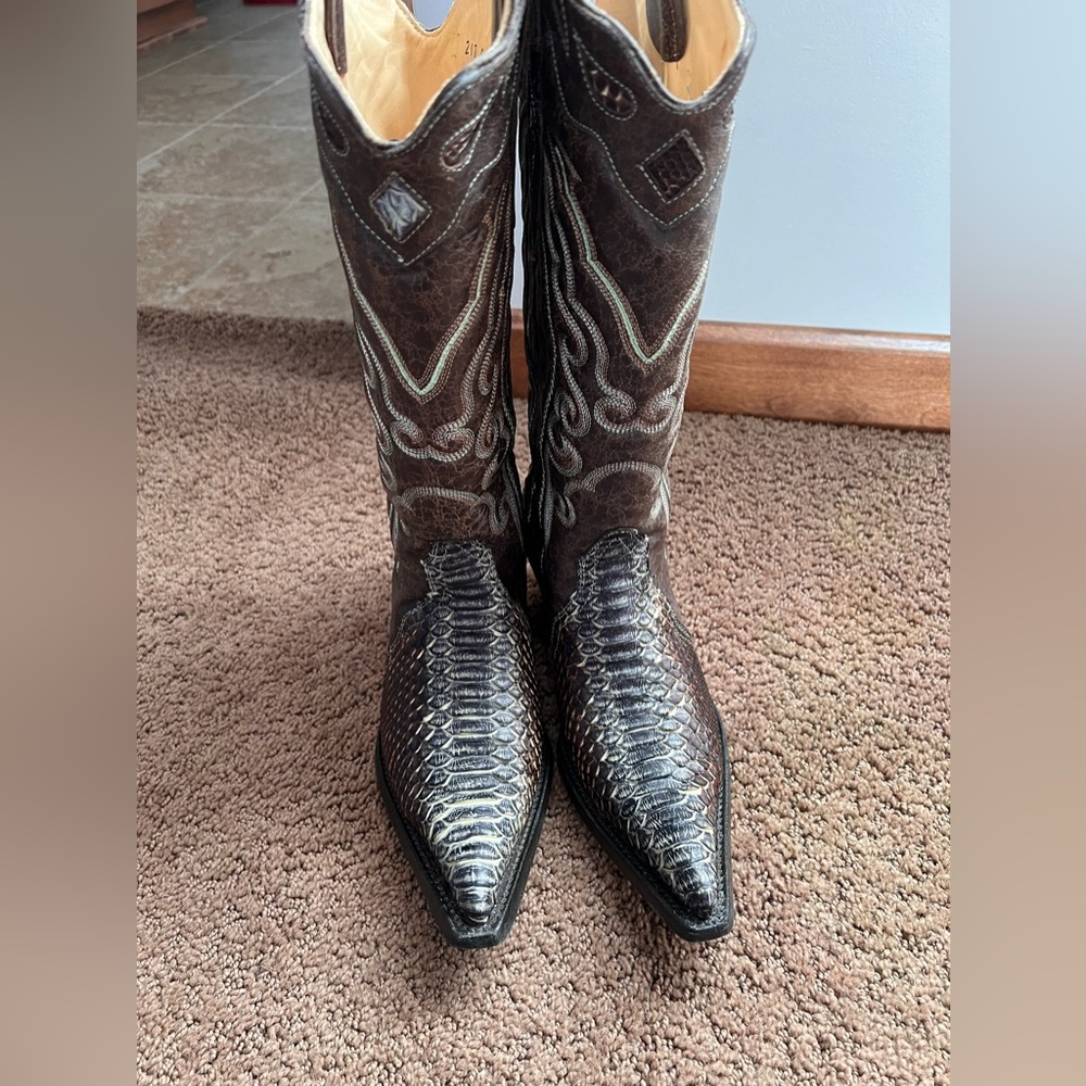 Corral Women’s Cowboy Boots